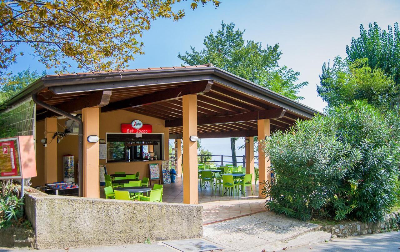 Camping Zocco Manerba del Garda Kültér fotó