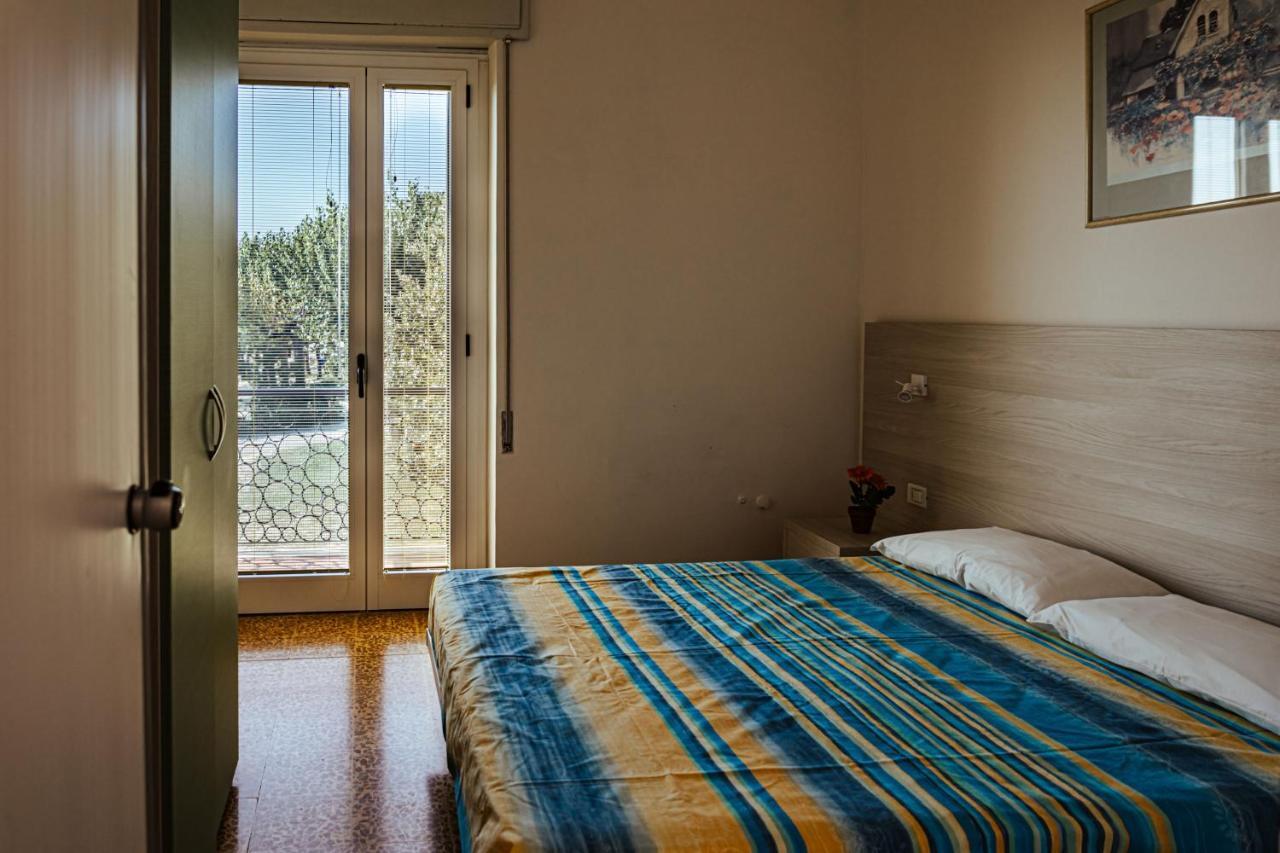 Camping Zocco Manerba del Garda Kültér fotó