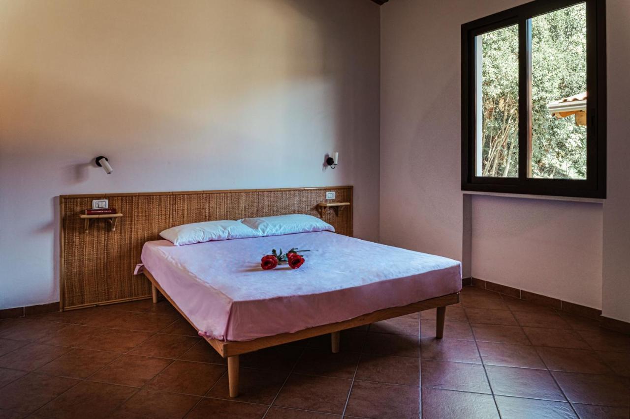 Camping Zocco Manerba del Garda Kültér fotó